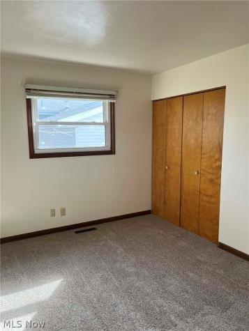 142 Essex Road Mansfield OH 44904