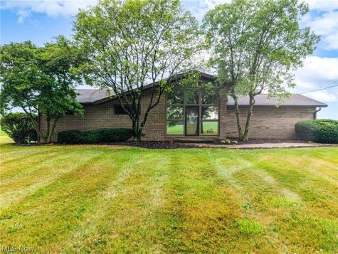 2685 Kenyon Avenue NW Massillon OH 44647