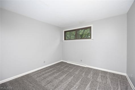 2685 Kenyon Avenue NW Massillon OH 44647