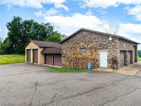 2685 Kenyon Avenue NW Massillon OH 44647