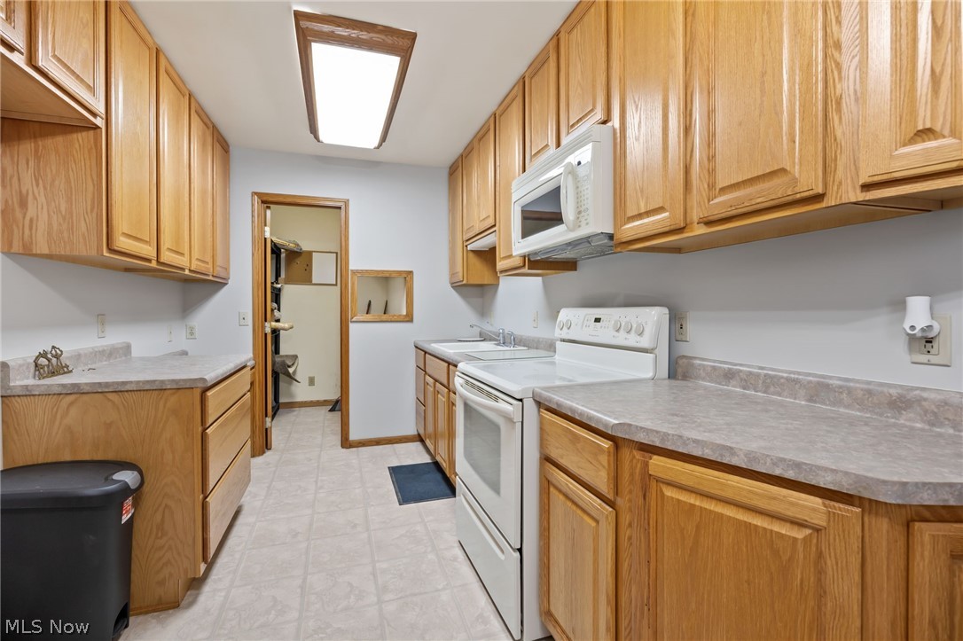 2685 Kenyon Avenue NW Massillon OH 44647