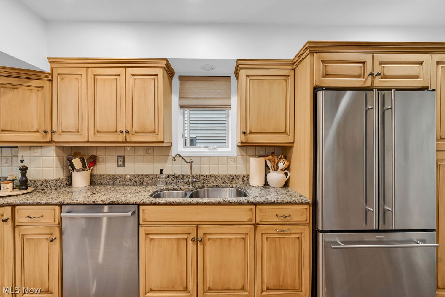 21280 Maplewood Avenue Rocky River OH 44116