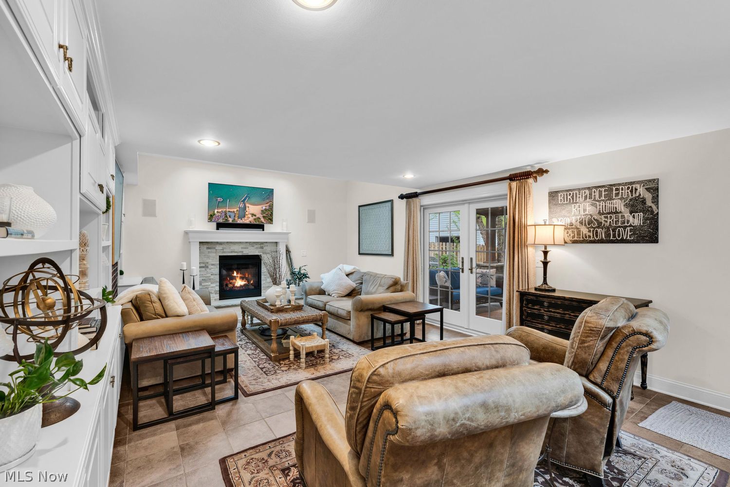 21280 Maplewood Avenue Rocky River OH 44116