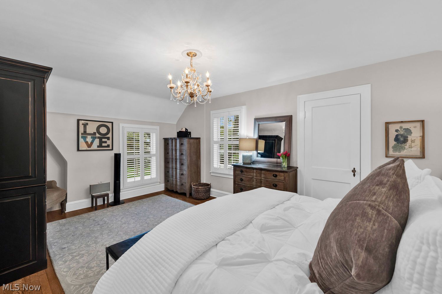 21280 Maplewood Avenue Rocky River OH 44116