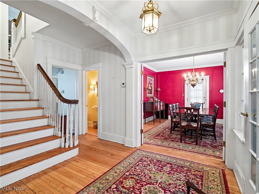 2830 Lee Road Shaker Heights OH 44120