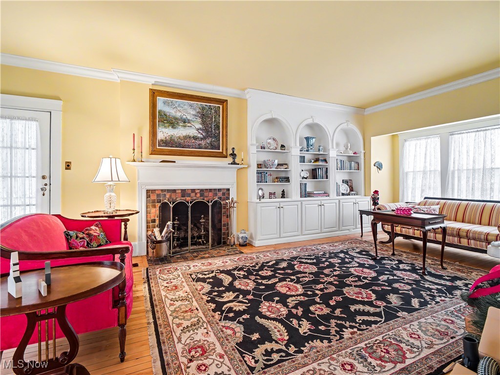 2830 Lee Road Shaker Heights OH 44120