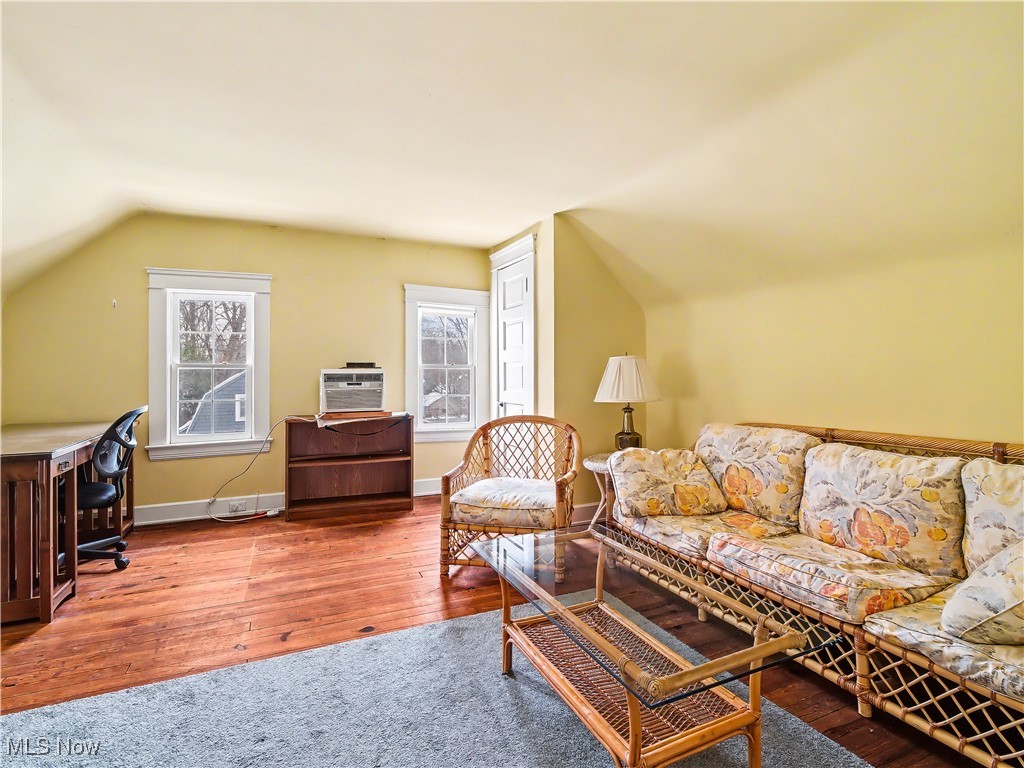 2830 Lee Road Shaker Heights OH 44120