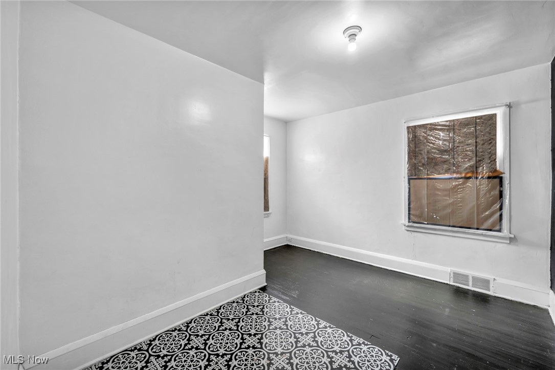 1743 Clarkstone Road Cleveland OH 44112