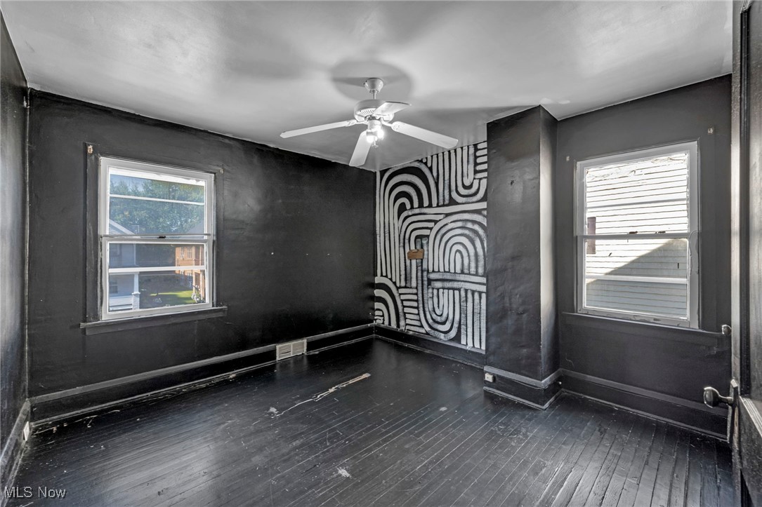 1743 Clarkstone Road Cleveland OH 44112