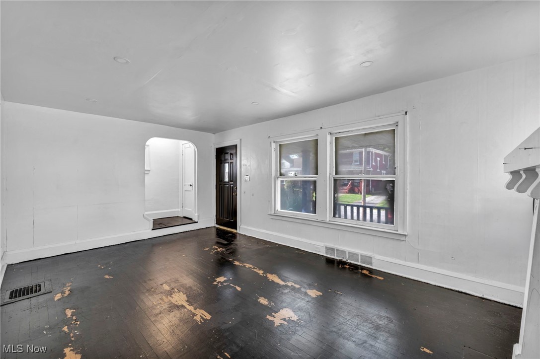 1743 Clarkstone Road Cleveland OH 44112