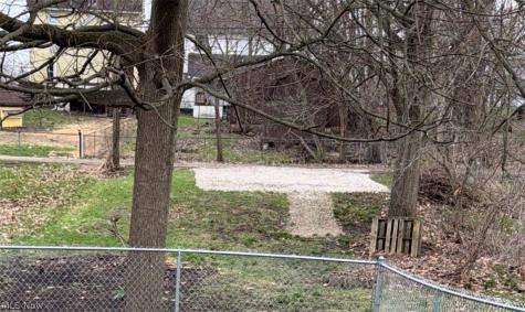 825 Oak Avenue SE Massillon OH 44646
