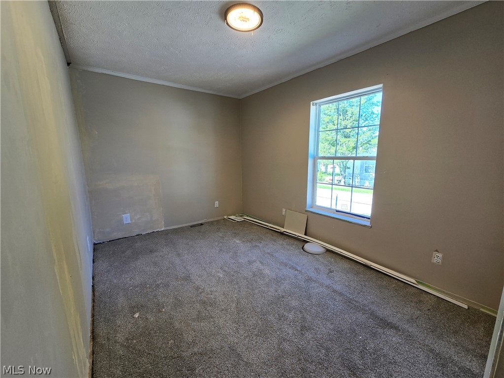 12048 Nicki Lane Chardon OH 44024