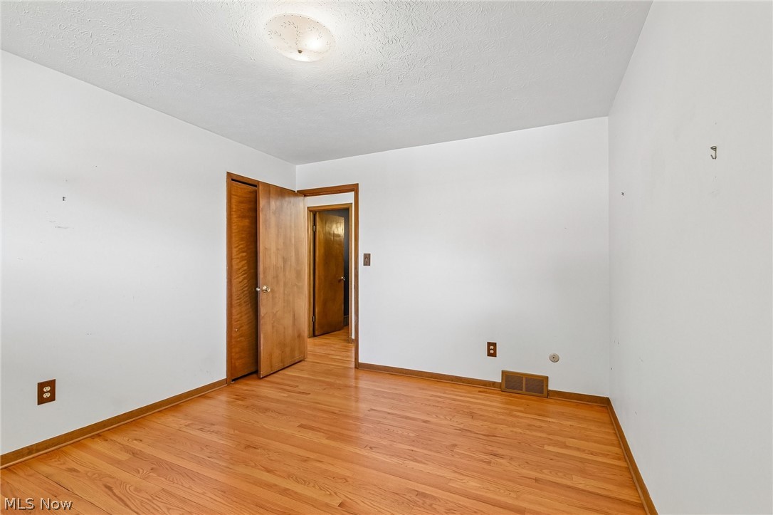 966 Primrose Drive Seven Hills OH 44131