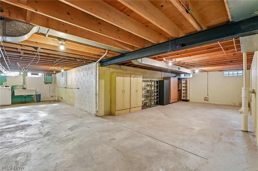 966 Primrose Drive Seven Hills OH 44131