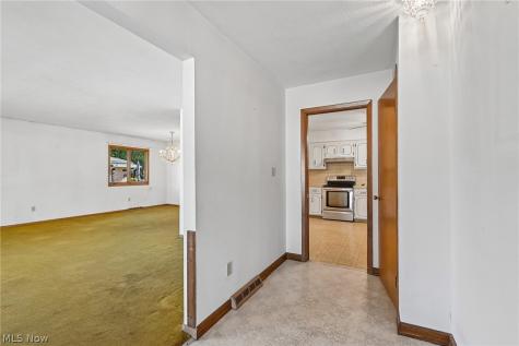 966 Primrose Drive Seven Hills OH 44131