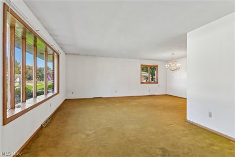966 Primrose Drive Seven Hills OH 44131