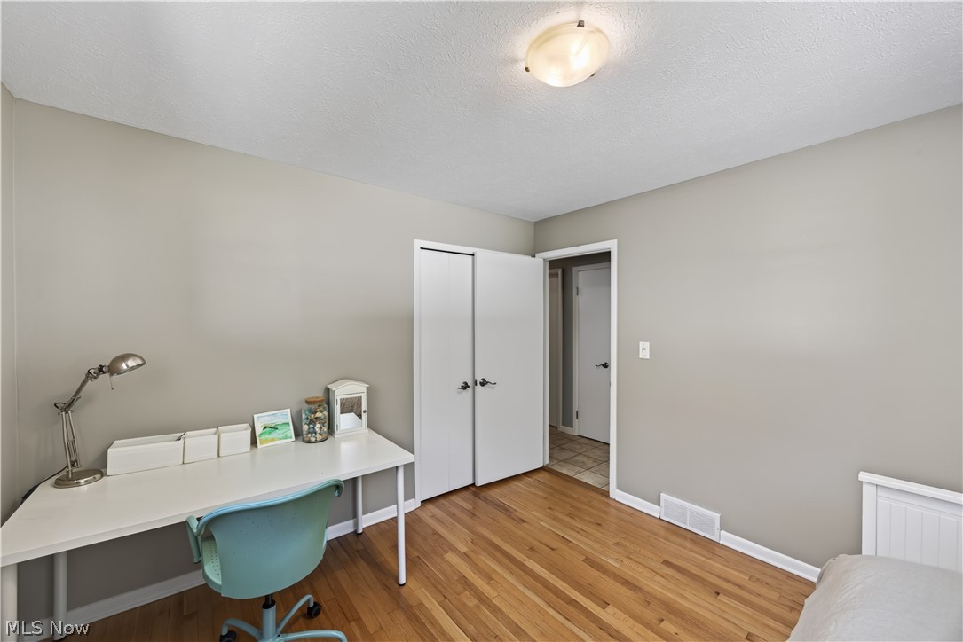 1316 W 105th Street Cleveland OH 44102