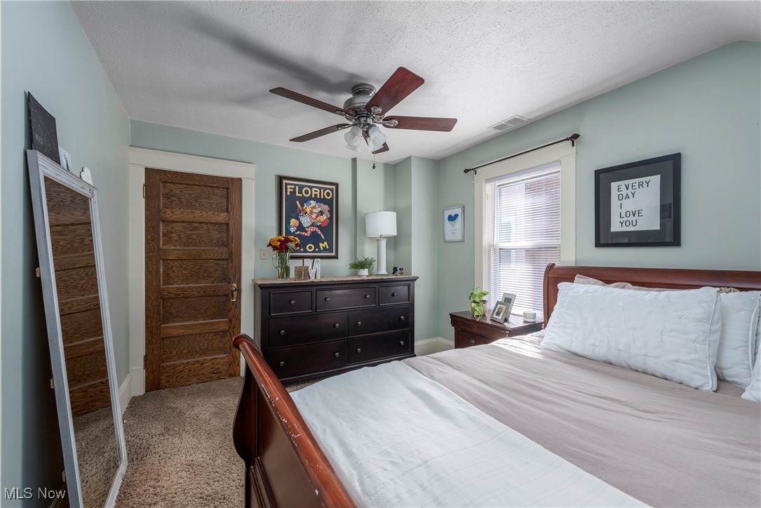 1272 Virginia Avenue Lakewood OH 44107