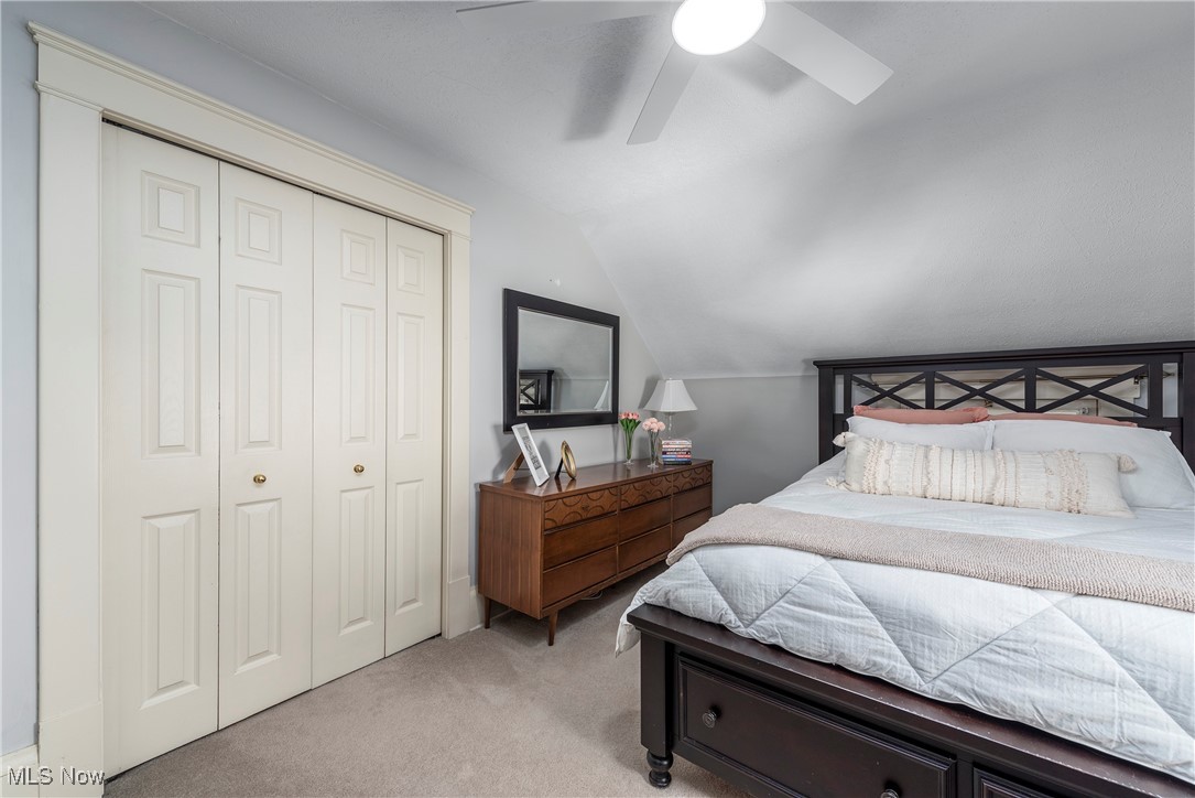 1272 Virginia Avenue Lakewood OH 44107