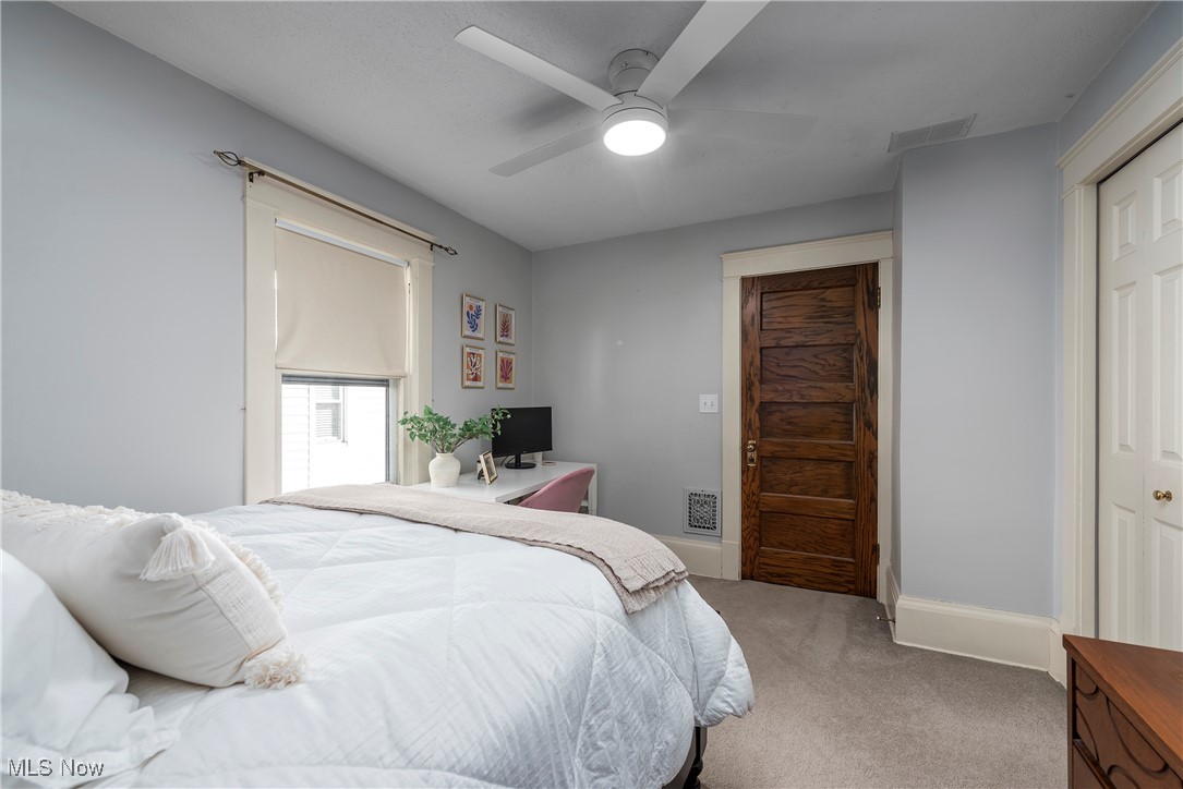 1272 Virginia Avenue Lakewood OH 44107