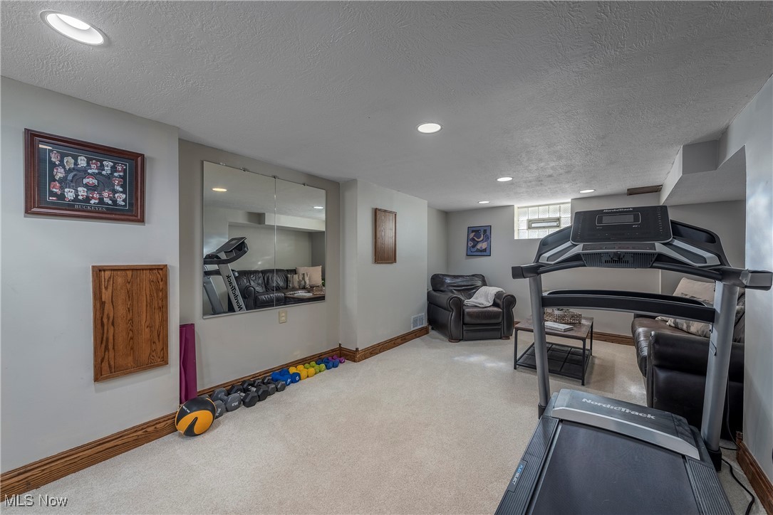 1272 Virginia Avenue Lakewood OH 44107