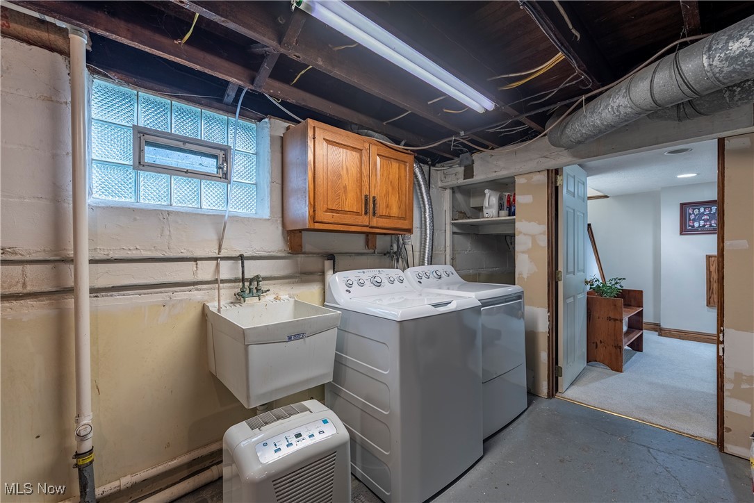 1272 Virginia Avenue Lakewood OH 44107