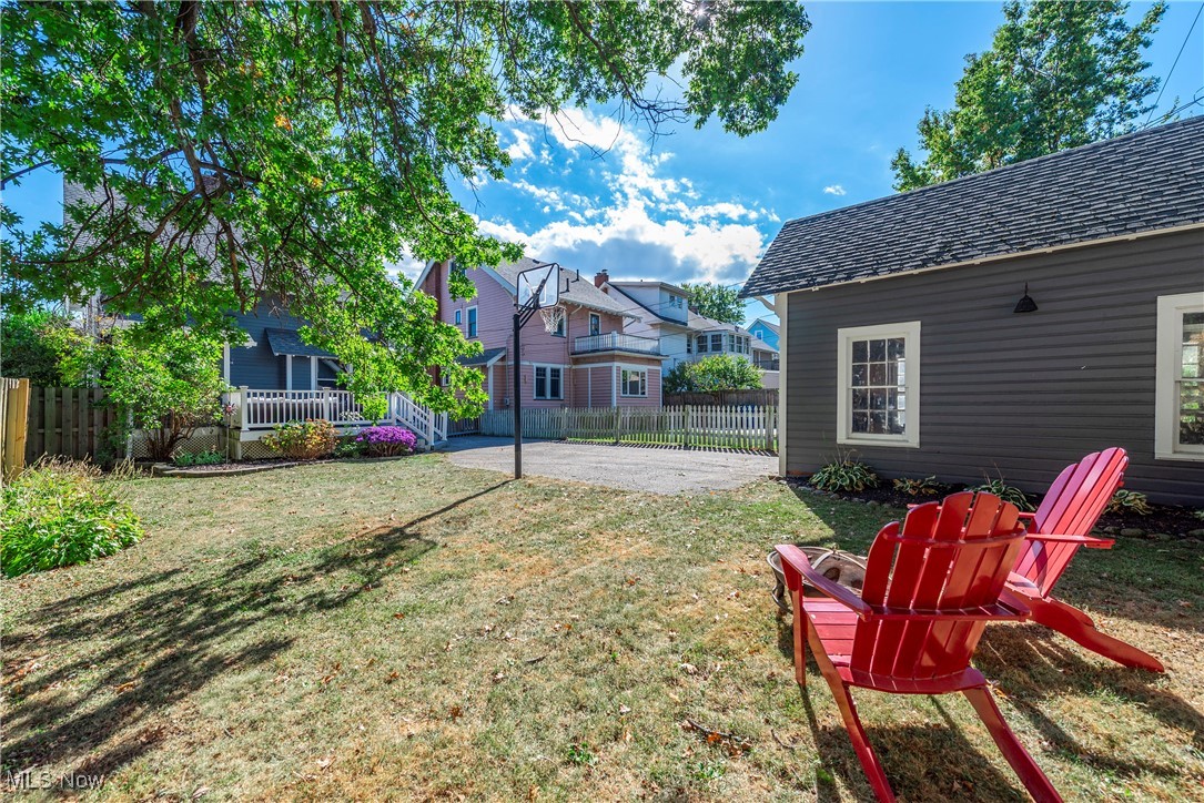 1272 Virginia Avenue Lakewood OH 44107