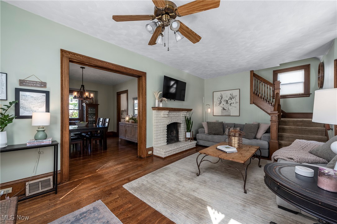 1272 Virginia Avenue Lakewood OH 44107