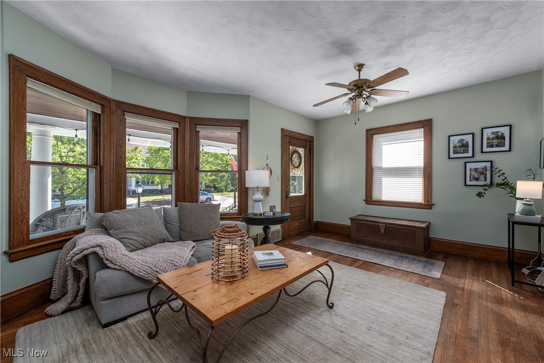 1272 Virginia Avenue Lakewood OH 44107