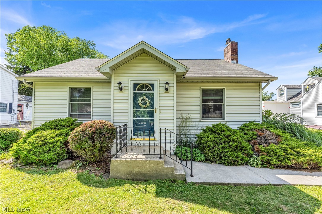 1372 Earhart Avenue Akron OH 44320