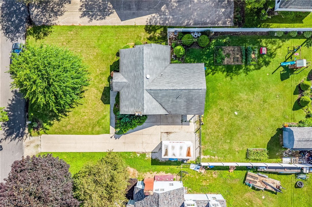 1372 Earhart Avenue Akron OH 44320