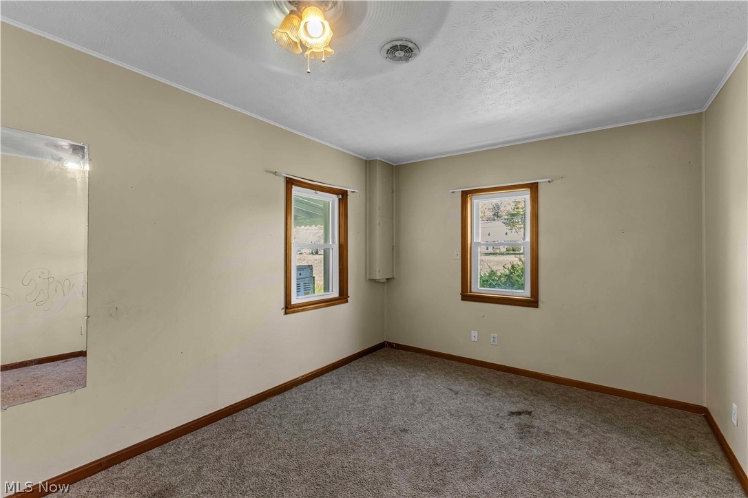 4556 Warren Sharon Road Vienna OH 44473