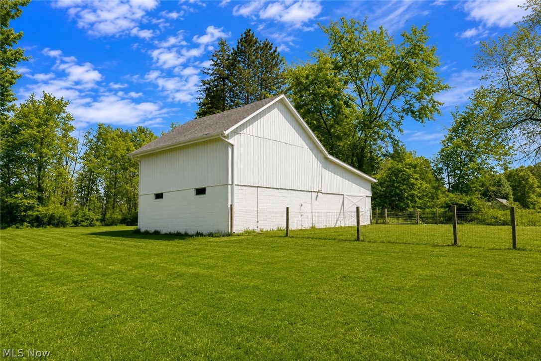 4556 Warren Sharon Road Vienna OH 44473
