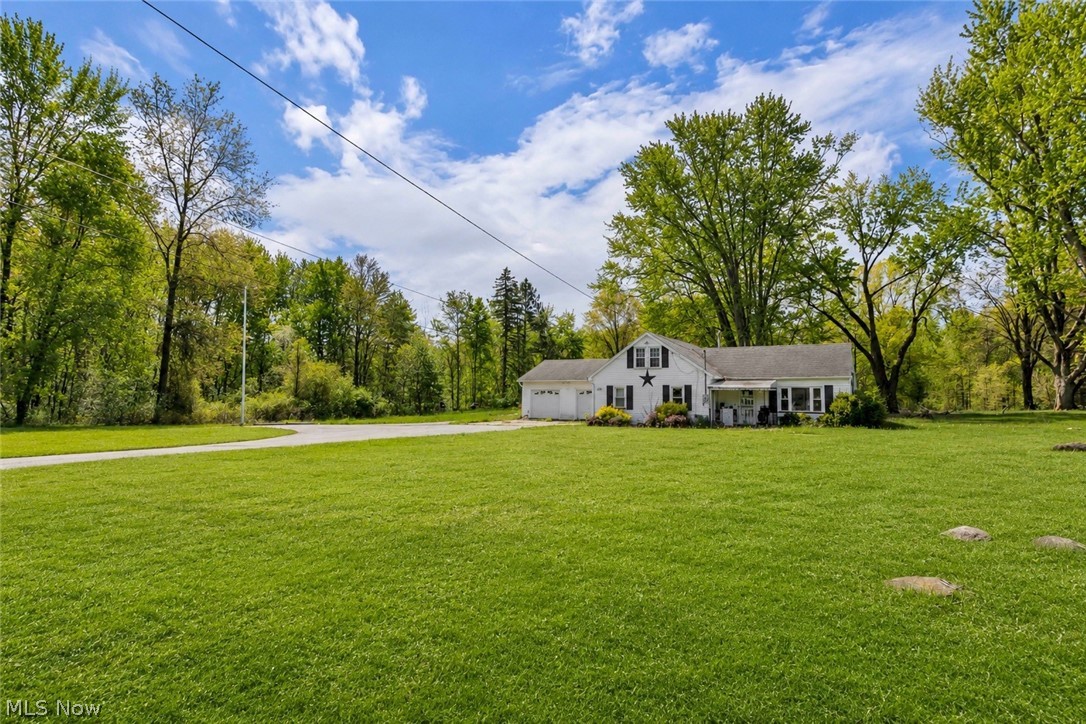 4556 Warren Sharon Road Vienna OH 44473
