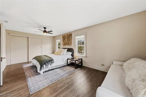 1223 Nicholson Avenue Lakewood OH 44107