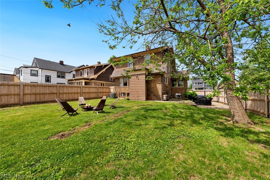 1223 Nicholson Avenue Lakewood OH 44107