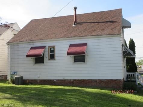 15626 Edgewood Avenue Maple Heights OH 44137
