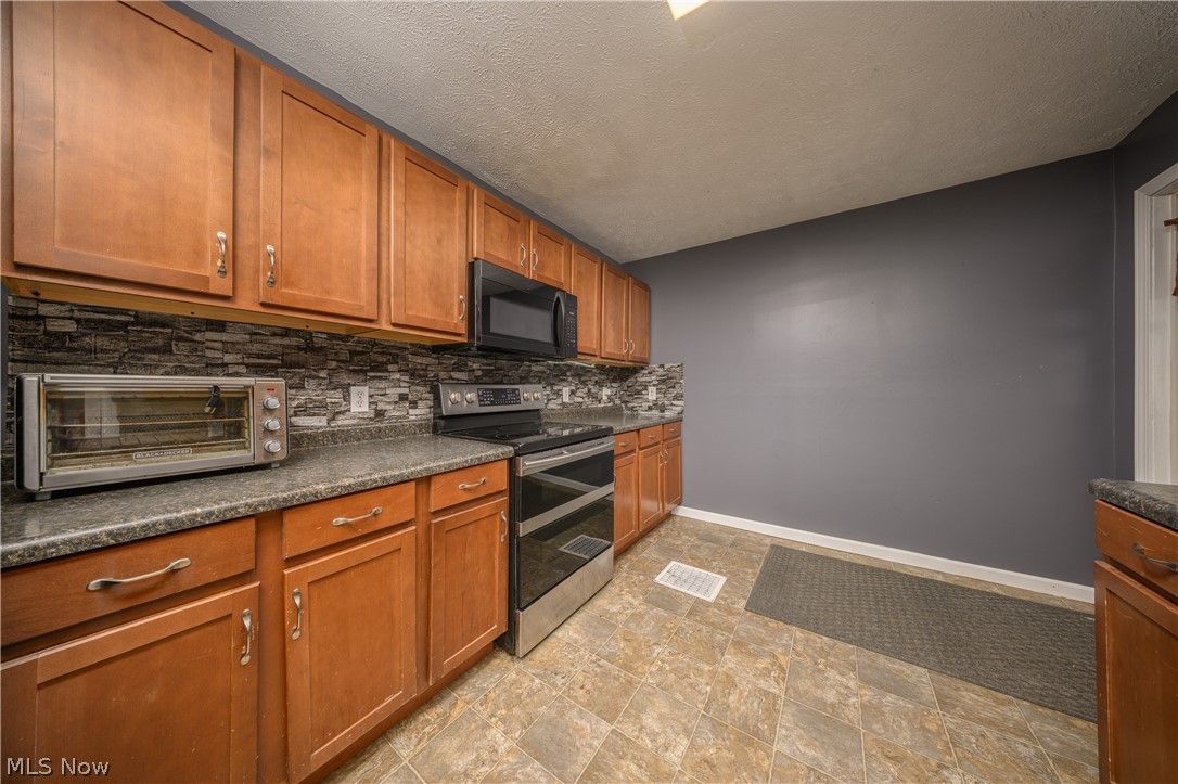 627 N Wooster Avenue Strasburg OH 44680