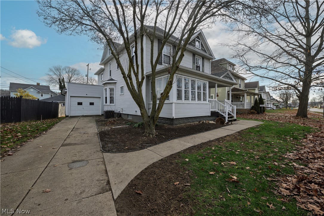 627 N Wooster Avenue Strasburg OH 44680