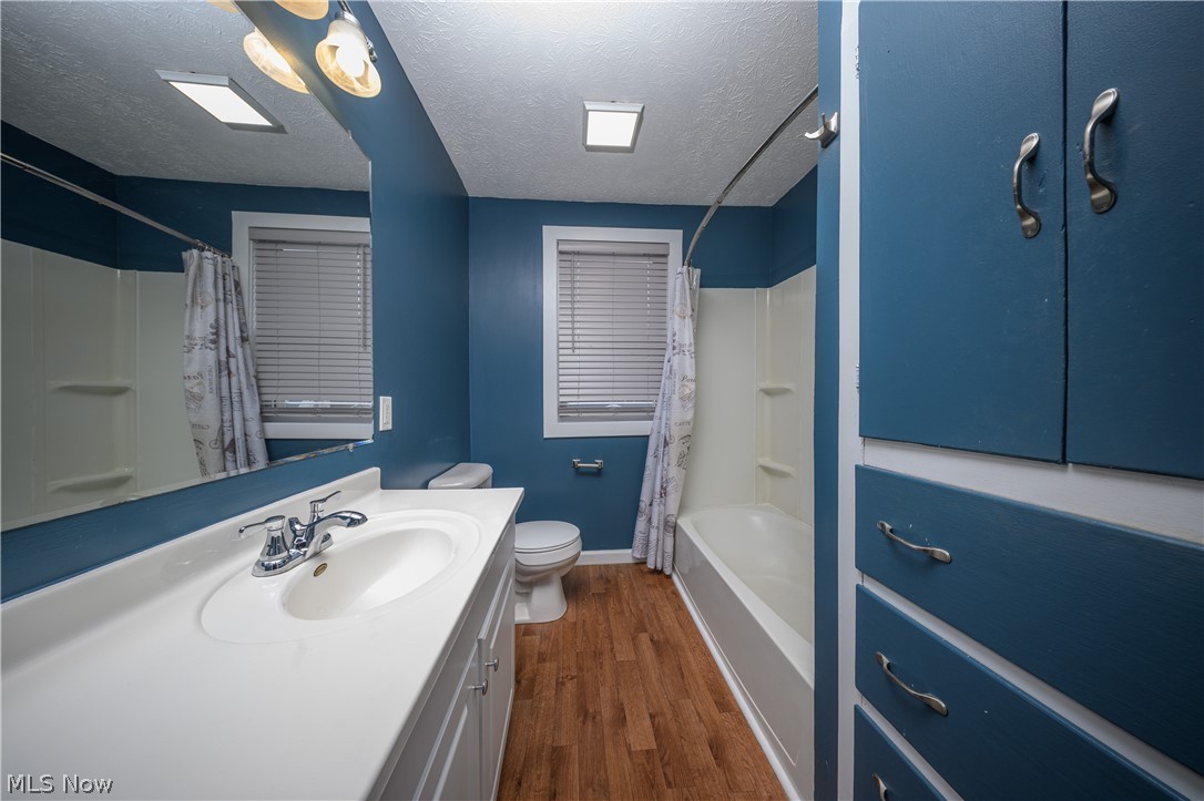 627 N Wooster Avenue Strasburg OH 44680