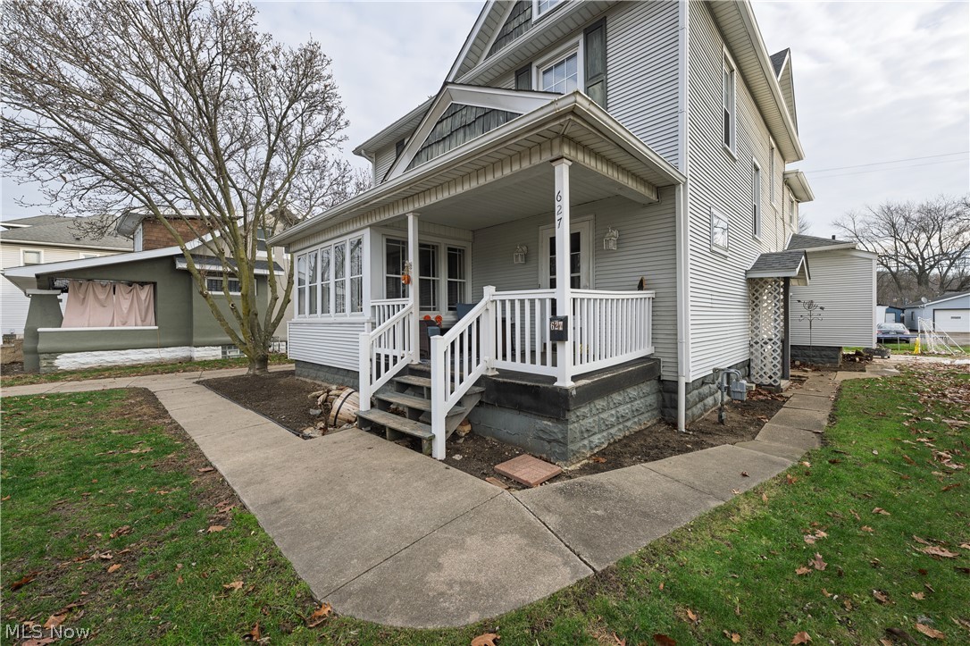 627 N Wooster Avenue Strasburg OH 44680
