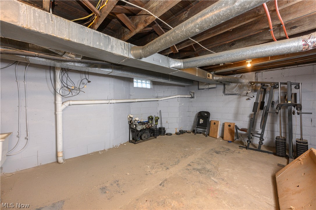 627 N Wooster Avenue Strasburg OH 44680