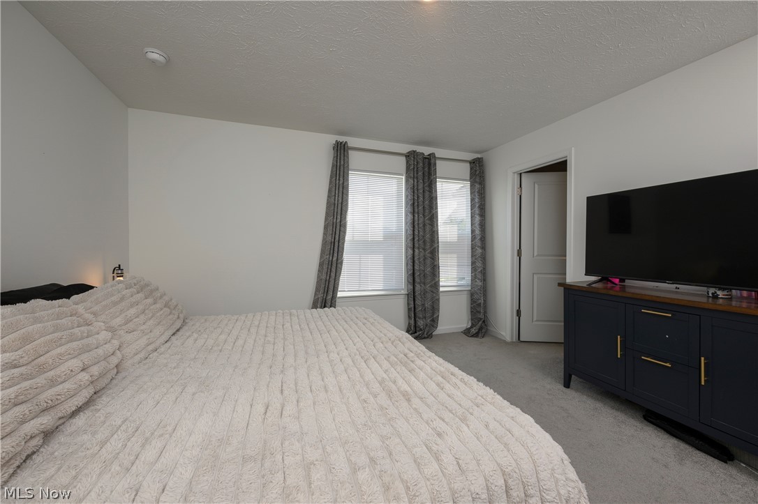 460 Auld Farm Circle Akron OH 44320
