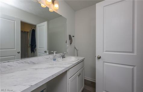 460 Auld Farm Circle Akron OH 44320