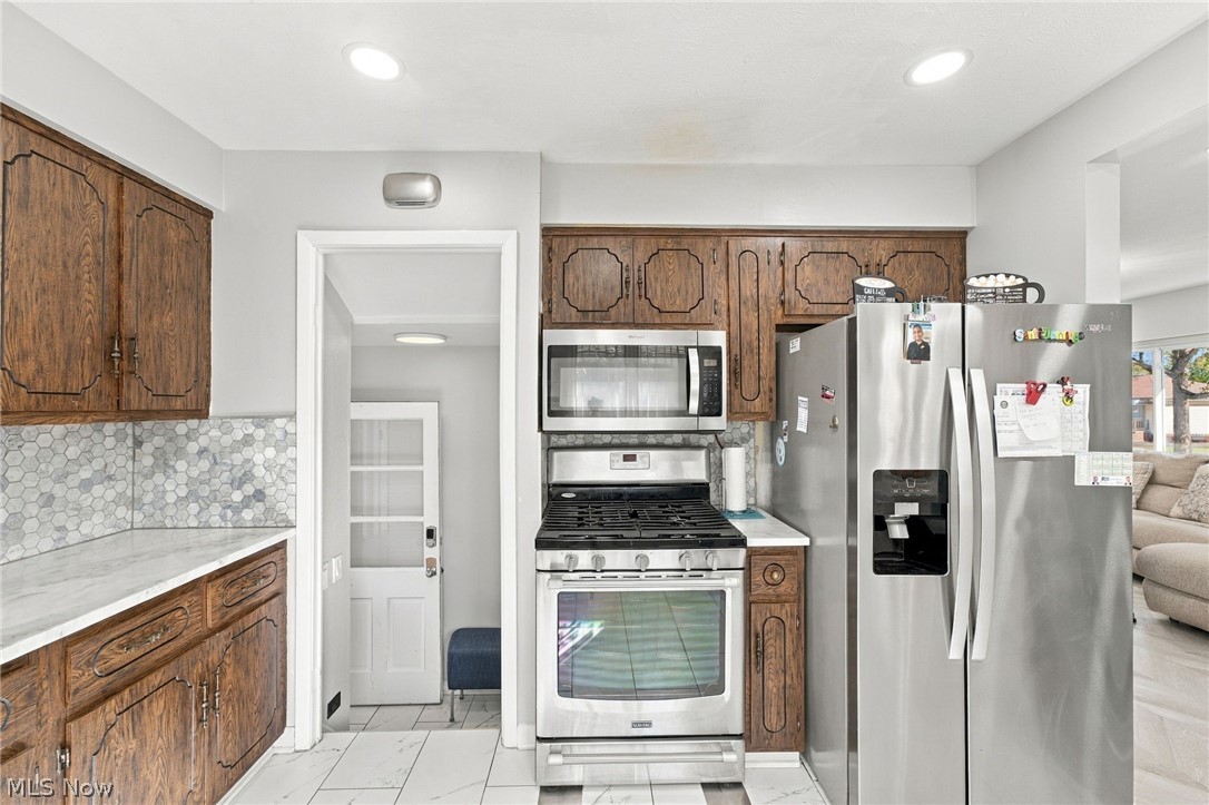 4752 Springwood Drive Brooklyn OH 44144