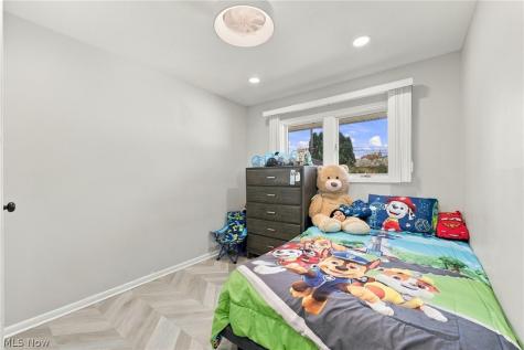 4752 Springwood Drive Brooklyn OH 44144