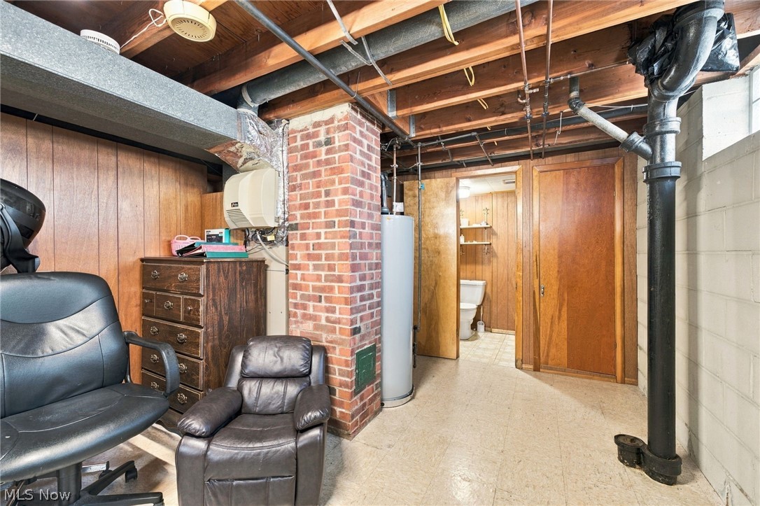 4752 Springwood Drive Brooklyn OH 44144