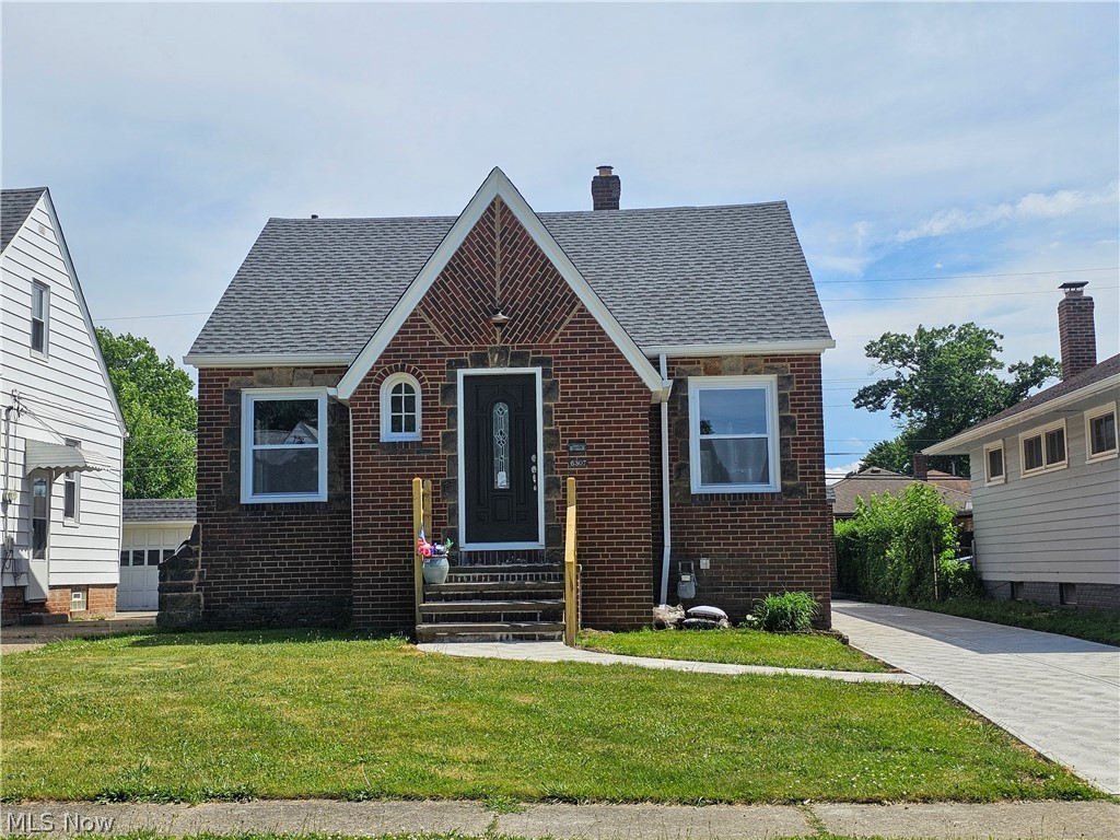 6307 Westlake Avenue Parma OH 44129
