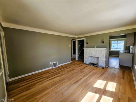 6307 Westlake Avenue Parma OH 44129