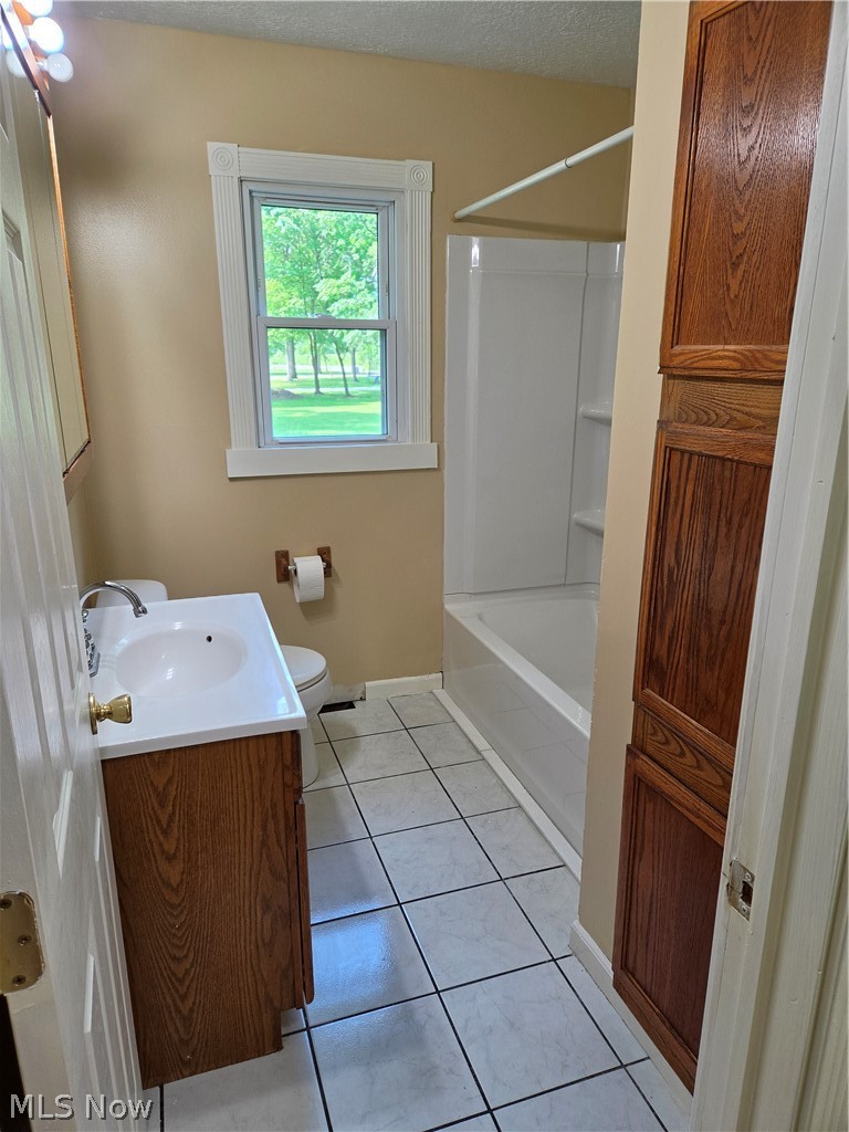 10024 Cummins Lane Deerfield OH 44411